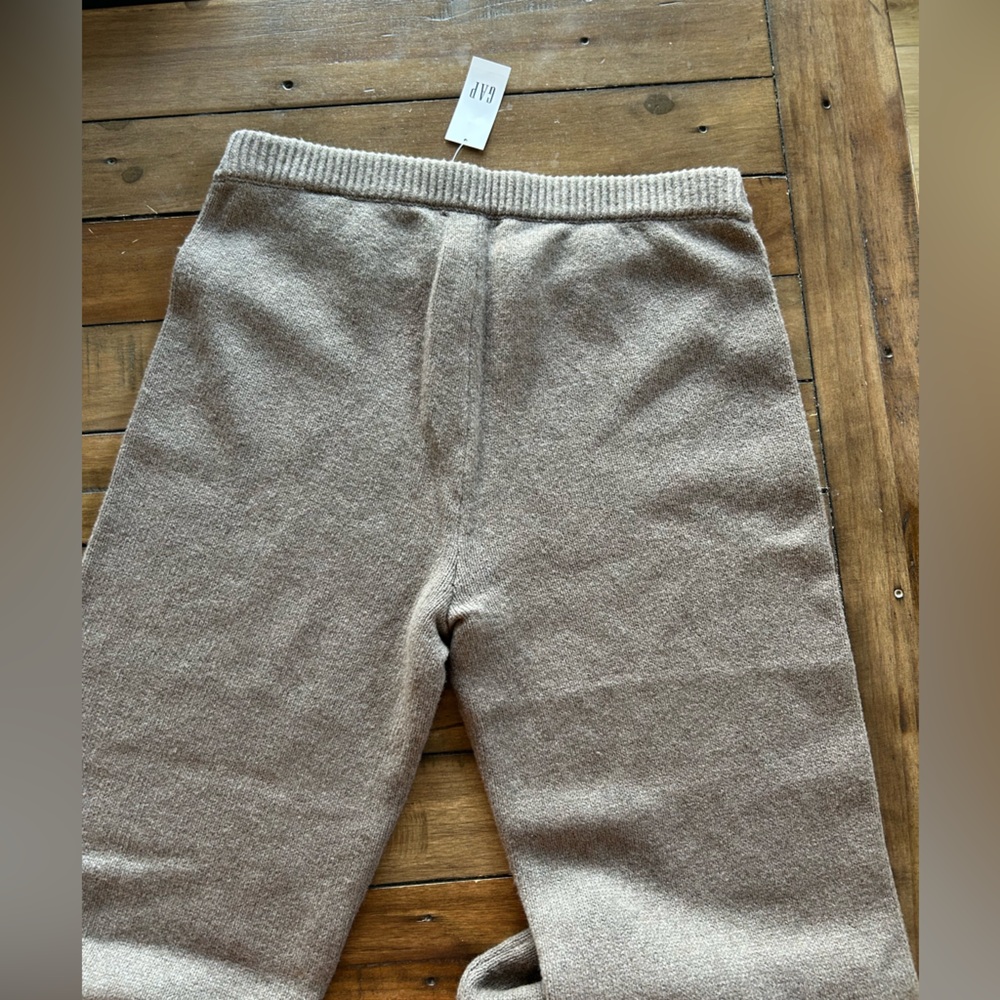 NWT Gap CashSoft Boot Sweater Toasted Almond Brown Pants S - Picture 12 of 14